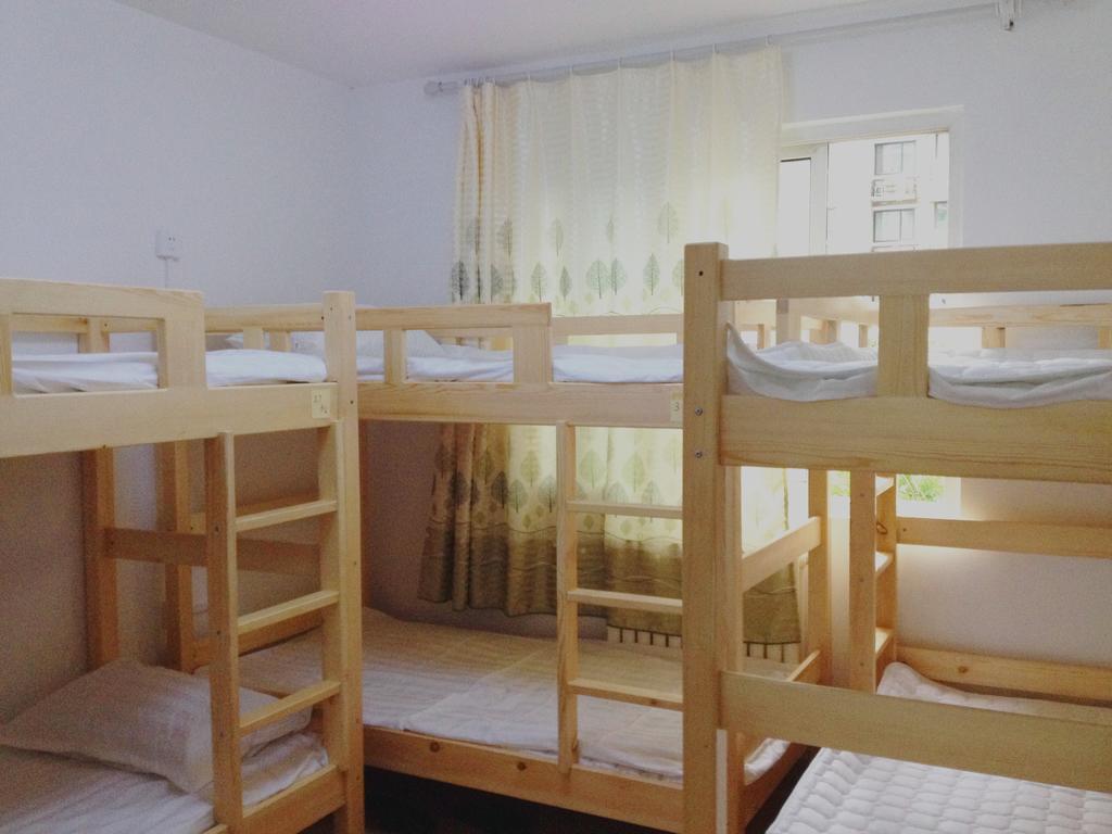 798 International Youth Hostel Jinan Værelse billede